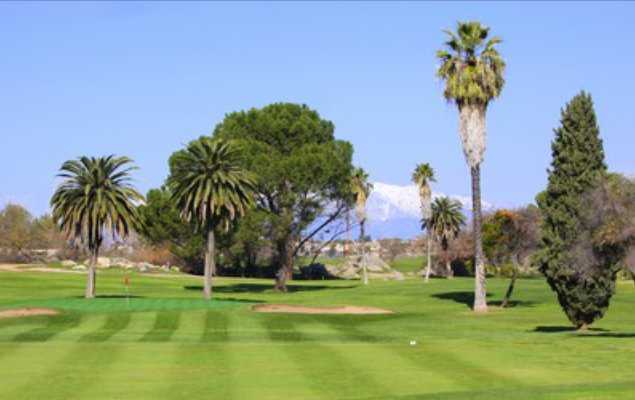 A view of green at General Old Golf Course