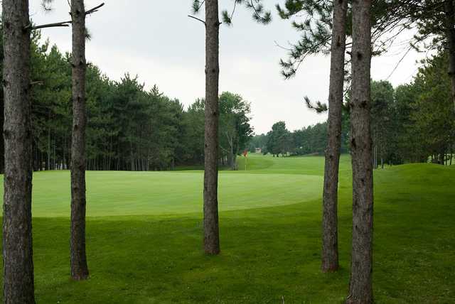 A view of green #1 at Six Foot Bay Resort Golf Club