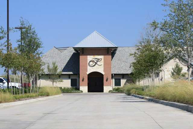 A view of the clubhouse from Frisco Lakes Golf Club