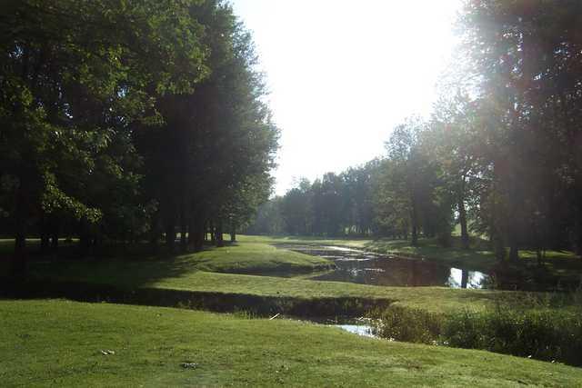 A summer view of the 5th hole at Morgan's Crossing