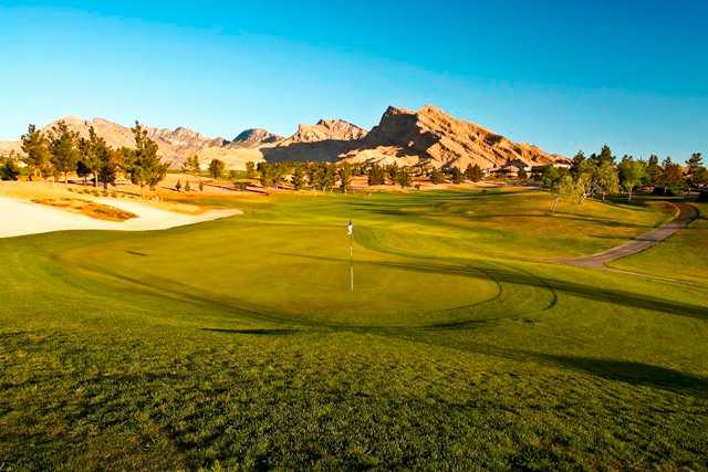 A view of a green at Eagle Crest Course from Golf Summerlin