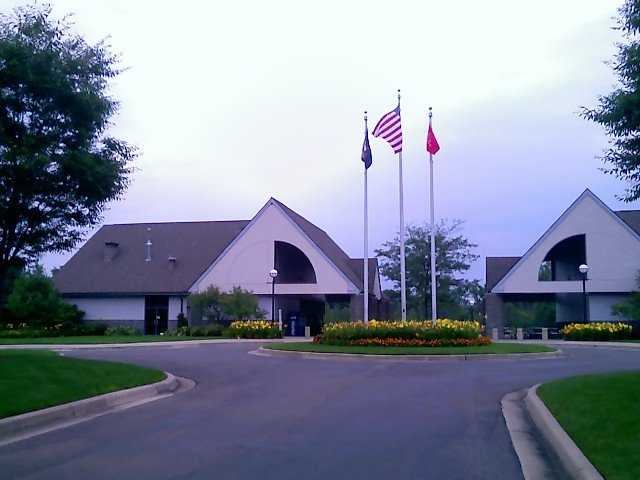 A view of the clubhouse at Inkster Valley Golf Club