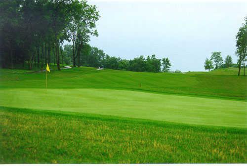 A view of green at Winding River Golf Club