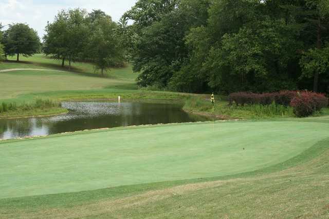 A view of the 13th green at Links O' Tryon Golf Club