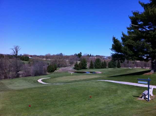 A view of the 5th par 3 hole at Salt Creek Golf Links