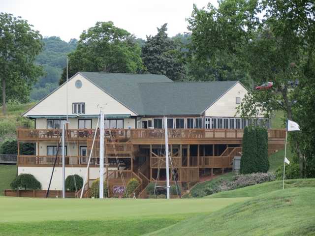 A view of the clubhouse from Harbor Links at Sagamore Resort