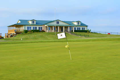 A view of the clubhouse at Country Creek Golf Club