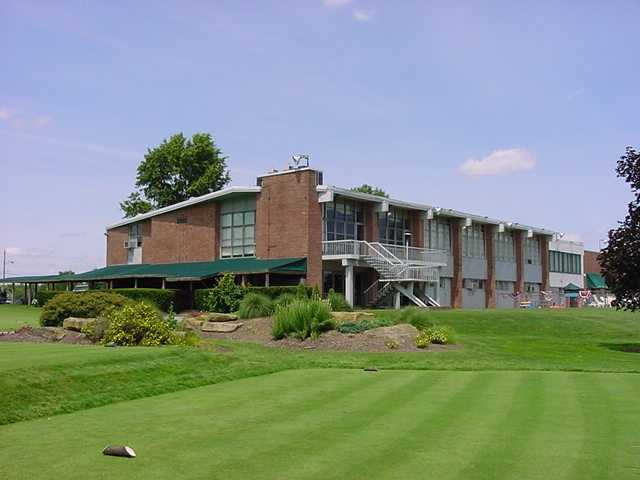 A view of the clubhouse at Steubenville Country Club