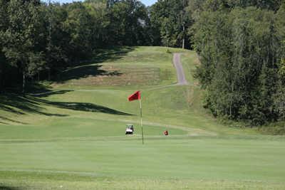 A view of a green at Mineral Mound State Park Golf Course.