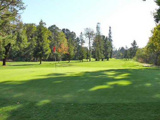 A view of the 9th green at Blackberry Farm Golf Course