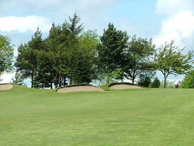 A view of hole #11 protected by bunkers at Dunnikier Park Golf Club