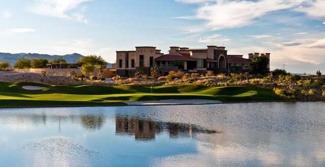 Paiute's Snow: View from 9th green