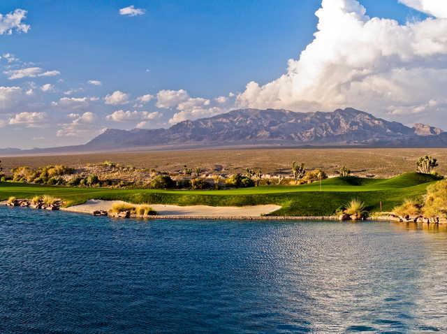 Paiute's Sun: 4th green