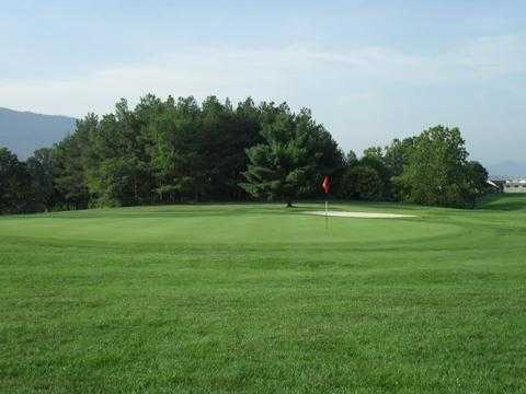 A view of the 1st green at Miller Course from Shenvalee Golf Club