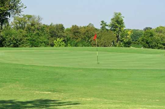 A view of a green at Rusted Rail Golf Club.