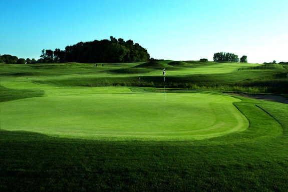 A view of the 8th green from Golf at the Legacy