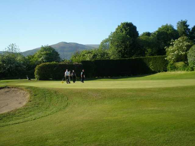 A view of hole #13 at Alloa Golf Club