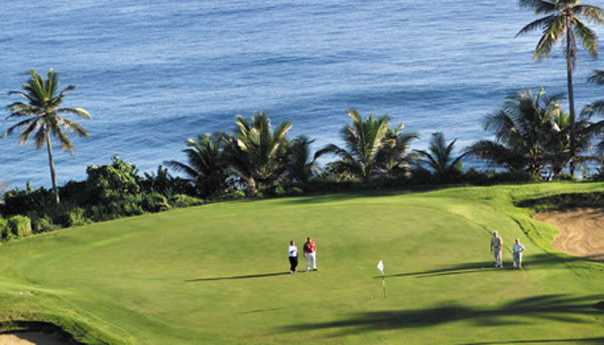 A view of the 10th green at Dorado del Mar Beach & Golf Resort