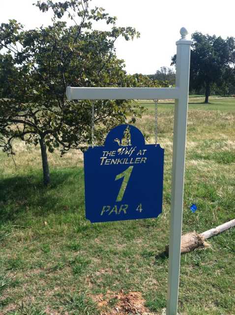 A view of the 1st tee sign from The Wolf at Tenkiller
