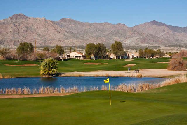 Mojave Resort: 16th green