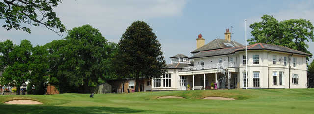 A view of the 18th hole and the clubhouse at Upton by Chester Golf Club