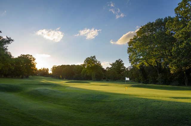 A view of the 1st green at Finchley Golf Club