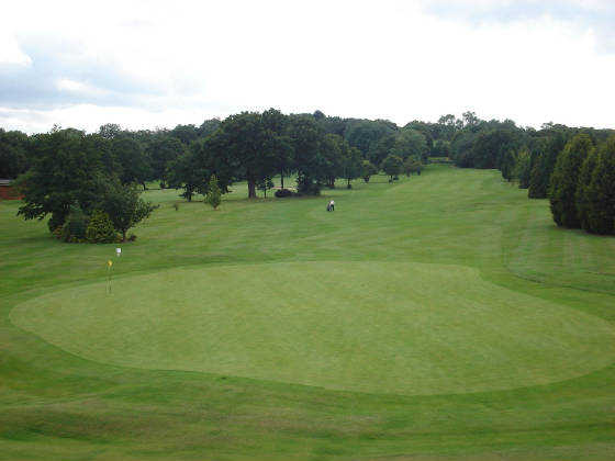 A view of green #18 at Stanmore Golf Club