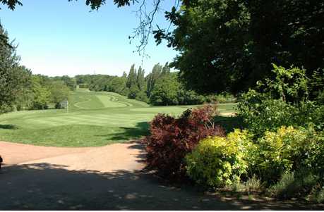 A view of a green at Hartsbourne Country Club