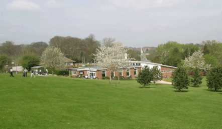 A spring view of the clubhouse at Stone Golf Club