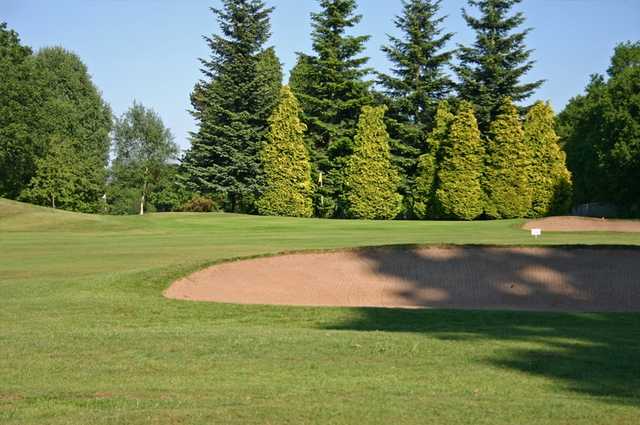 A view of the 12th green at Robin Hood Golf Club