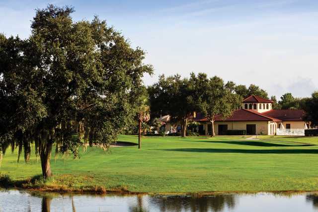 View of a green at Blue Heron Pines