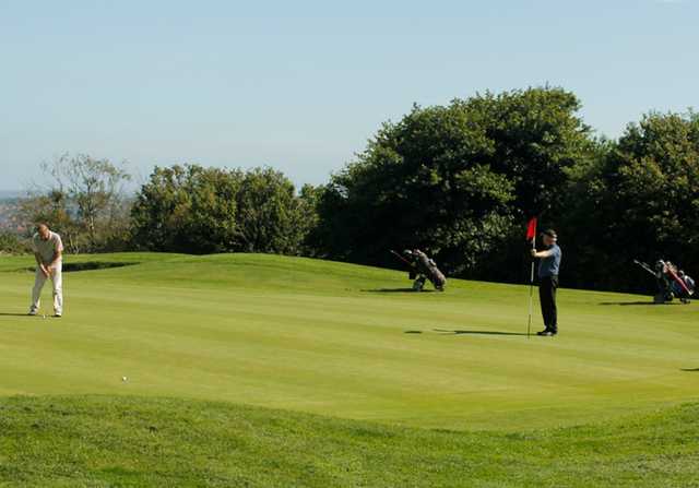 A view of a green at Calverley Golf Club