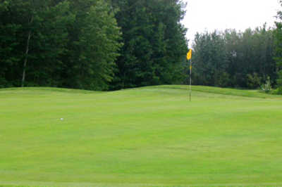 A view of a green at Ironhead Golf and Country Club