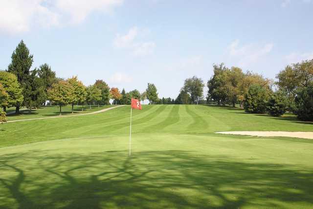 A view of hole #2 at Hiland Golf Course (Butler County Tourism & Convention Bureau)