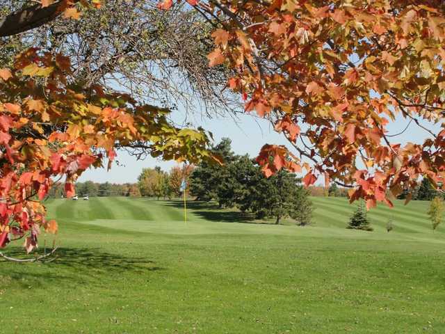 A fall view of the 4th green at Holland Hills Country Club
