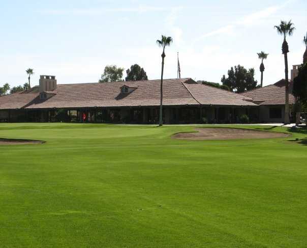 A view of the 9th green at Yuma Golf & Country Club