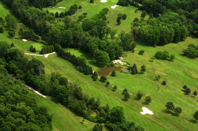 Aerial view of Woodside Greens Golf Club