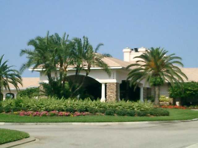 A view of the clubhouse at Heritage Oaks Golf & Country Club