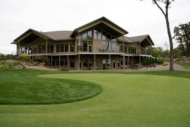 A view of the clubhouse at Blackberry Ridge