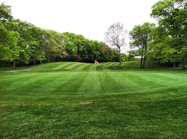 A view of a green at Rolling Oaks Golf Course