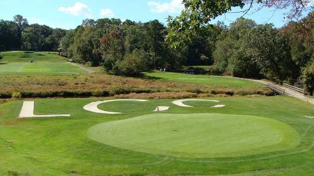 A view of a green at Lakewood Country Club