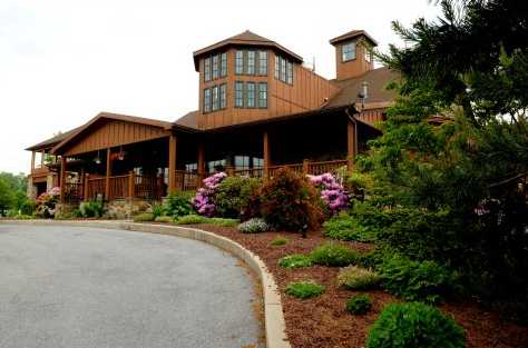A view of the clubhouse at Golden Oaks Golf Club