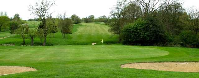 A view of the 6th green at Brentwood Golf Club