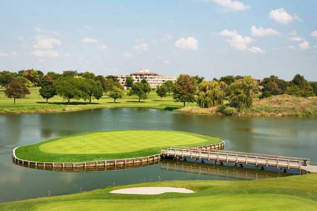 Island green at Blackhawk Trace Golf Club at Indian Lakes Resort - Island Course
