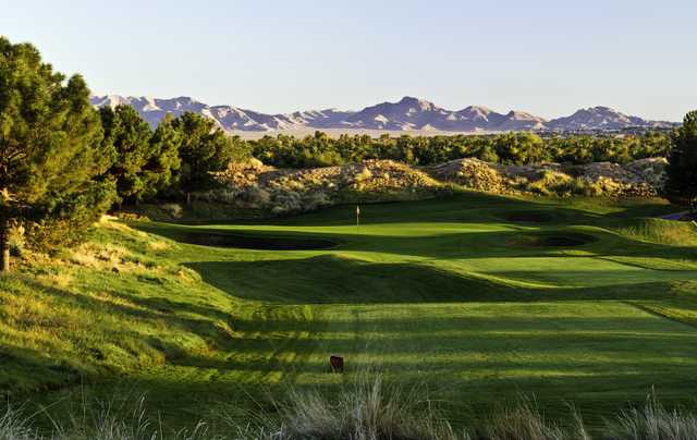 Royal Links GC: 3rd tee