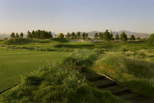 Royal Links GC: View from #8