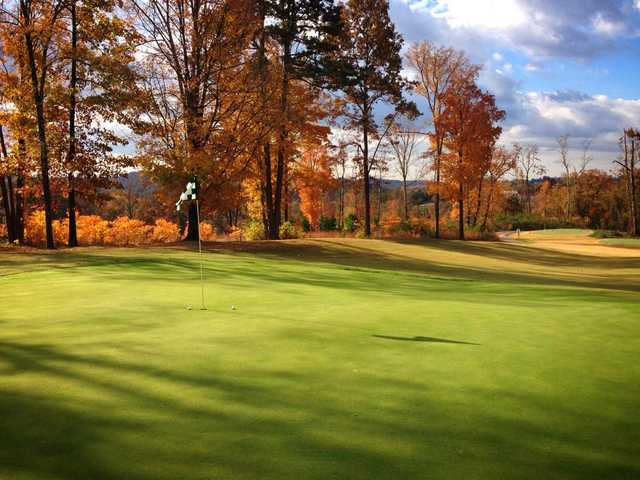 A fall view of a hole at Williams Creek Golf Course