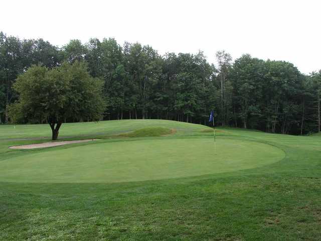 A view of the 2nd green at Ellinwood Country Club