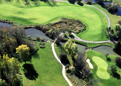 Aerial view of the 11th hole at Stonebridge Golf Club