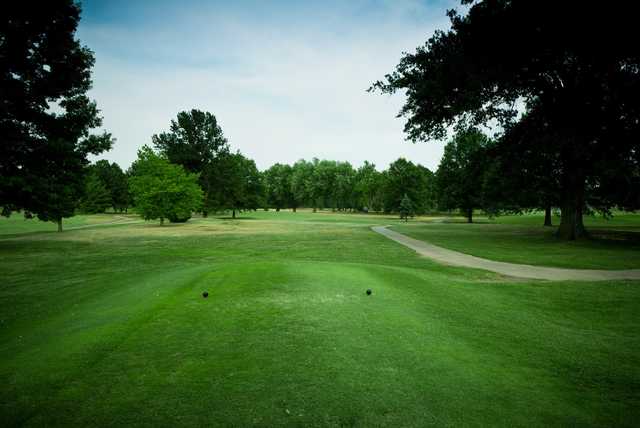 A view from a tee at Sullivan Golf Club